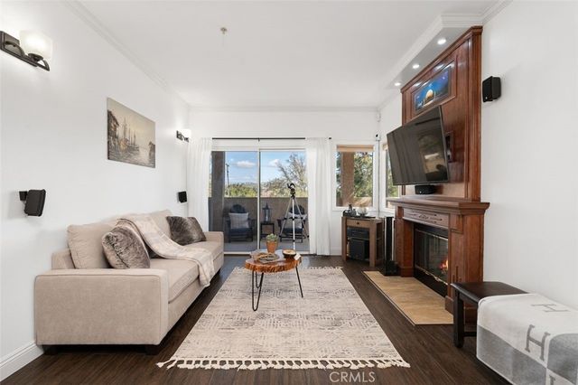 2716 Borchard, Newbury Park, CA 91320