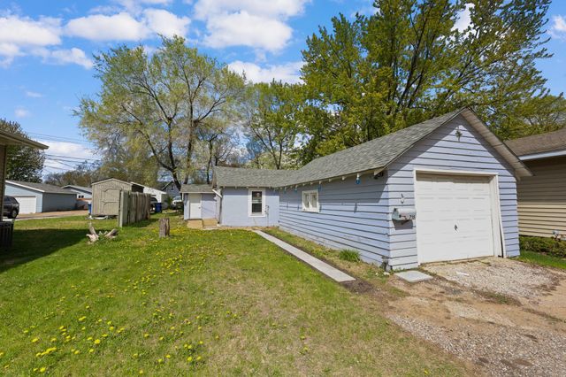 715 25th Avenue N, Saint Cloud, MN 56303