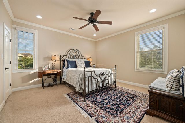 104 Bella Strada CV, Austin, TX 78734