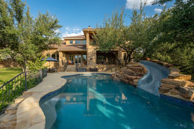 104 Bella Strada CV, Austin, TX 78734
