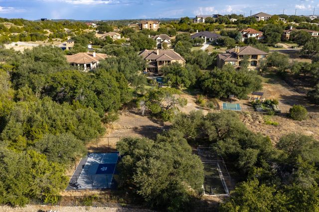 104 Bella Strada CV, Austin, TX 78734