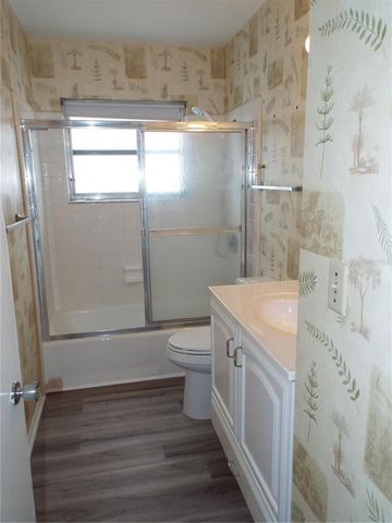 1556 COUNCIL DRIVE, Sun City Center, FL 33573