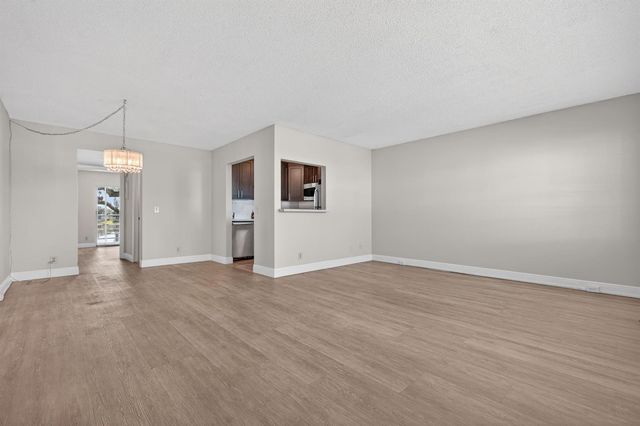20 Dorset A, Boca Raton, FL 33434