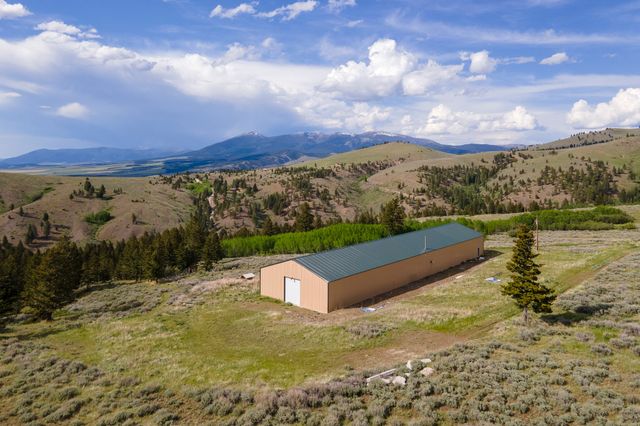 386 Ross Gulch Road, Townsend, MT 59644