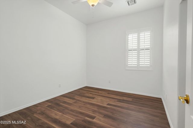 8826 N Sky Dancer Circle, Tucson, AZ 85742