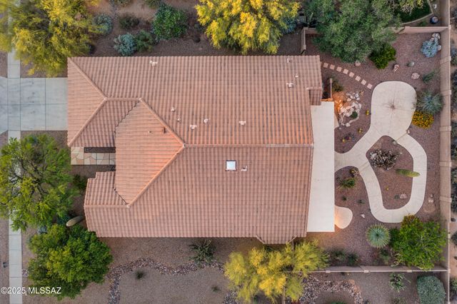 8826 N Sky Dancer Circle, Tucson, AZ 85742