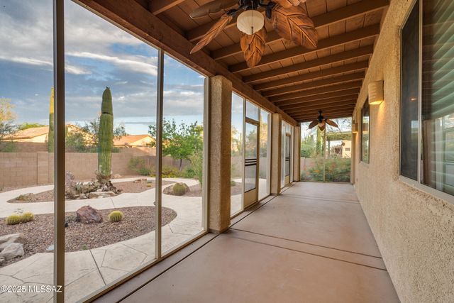 8826 N Sky Dancer Circle, Tucson, AZ 85742