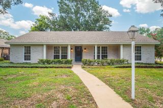 2002 Ottawa Lane, Houston, TX 77043