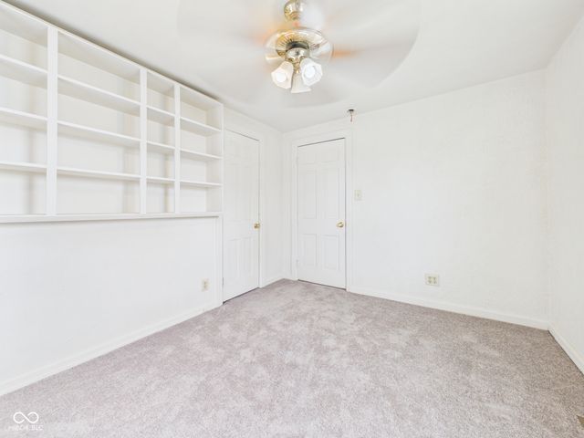 2016 S Shipley Street, Muncie, IN 47302