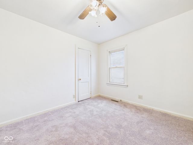 2016 S Shipley Street, Muncie, IN 47302