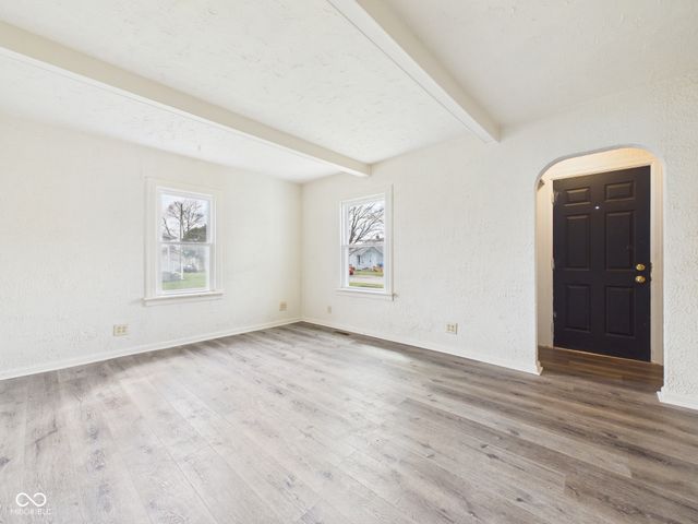 2016 S Shipley Street, Muncie, IN 47302