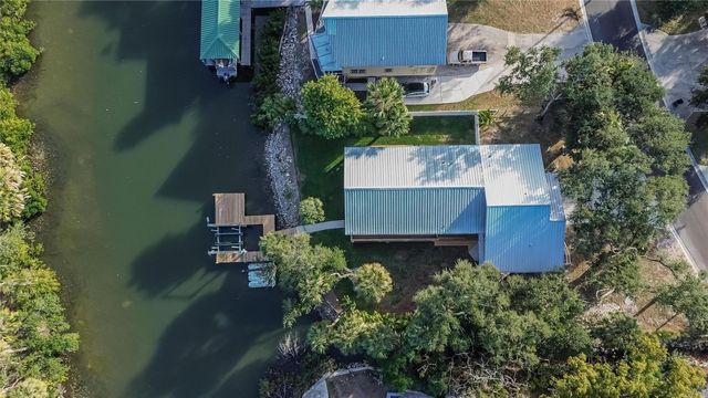 9402 OAK STREET, Riverview, FL 33578