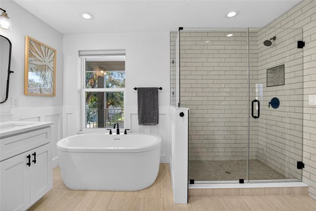 9402 OAK STREET, Riverview, FL 33578