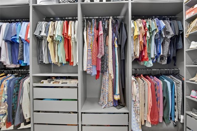 9402 OAK STREET, Riverview, FL 33578