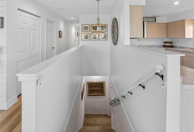 9402 OAK STREET, Riverview, FL 33578