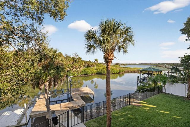 9402 OAK STREET, Riverview, FL 33578