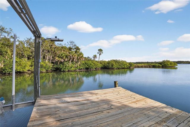 9402 OAK STREET, Riverview, FL 33578