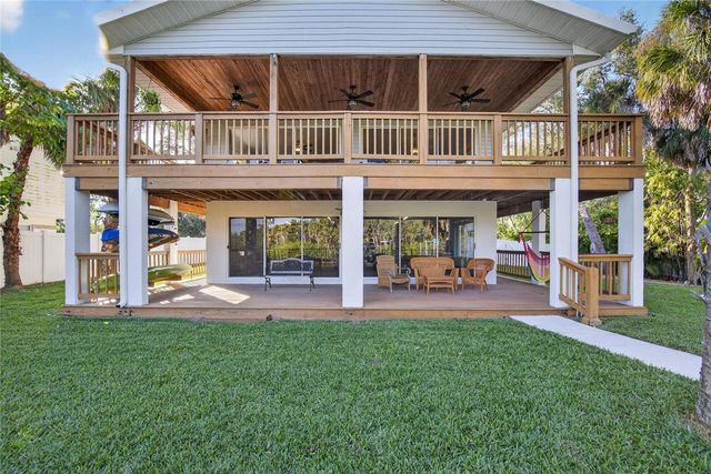 9402 OAK STREET, Riverview, FL 33578