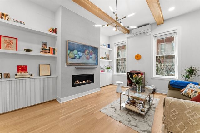 54 E Springfield St 1, Boston, MA 02118