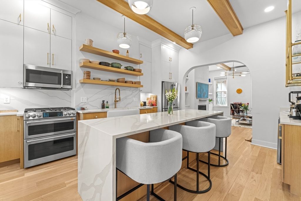 54 E Springfield St 1, Boston, MA 02118