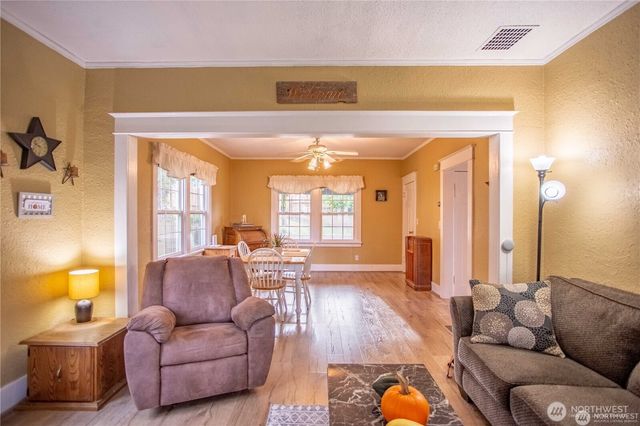 181 SE 9th Street, Chehalis, WA 98532