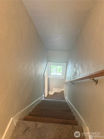 181 SE 9th Street, Chehalis, WA 98532