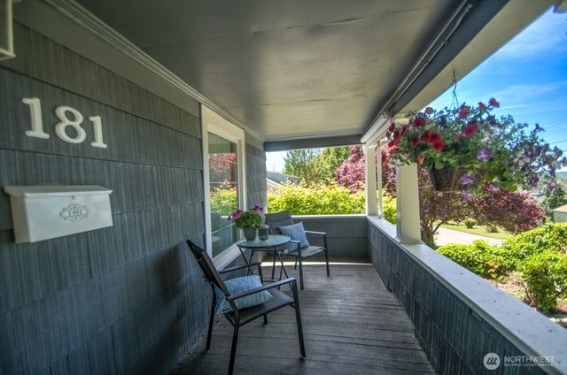 181 SE 9th Street, Chehalis, WA 98532