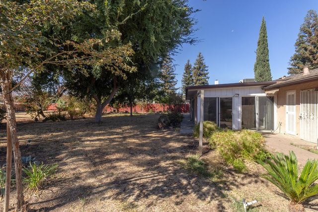 36580 Orange Grove Avenue, Madera, CA 93636