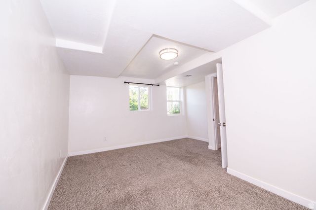 730 E OAK DR, South Ogden, UT 84403