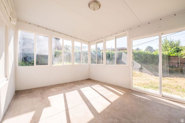 730 E OAK DR, South Ogden, UT 84403