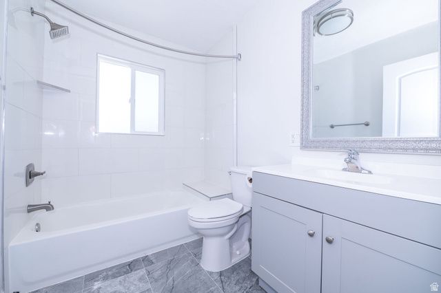 730 E OAK DR, South Ogden, UT 84403