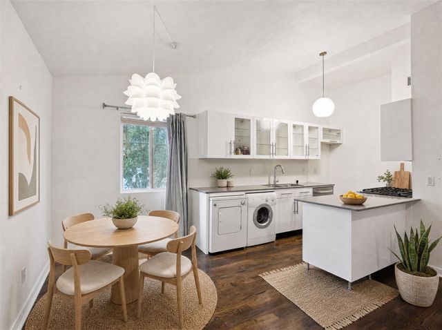 1503 W 9th ST 204, Austin, TX 78703