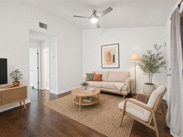 1503 W 9th ST 204, Austin, TX 78703