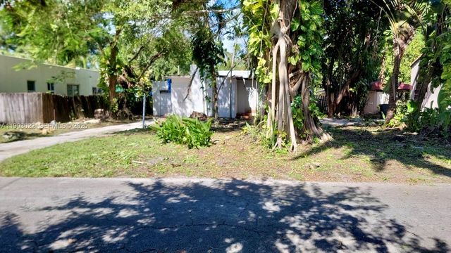 519 NE 118th Street, Biscayne Park, FL 33161