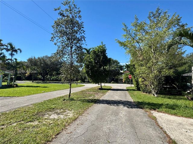 519 NE 118th Street, Biscayne Park, FL 33161