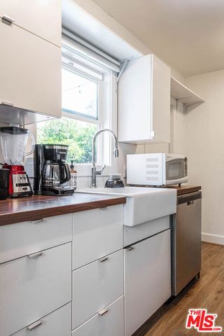 4307 Burns Avenue, Los Angeles, CA 90029