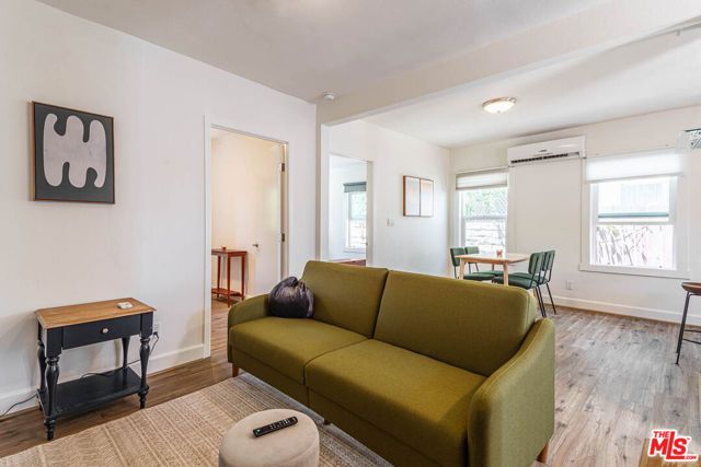 4307 Burns Avenue, Los Angeles, CA 90029