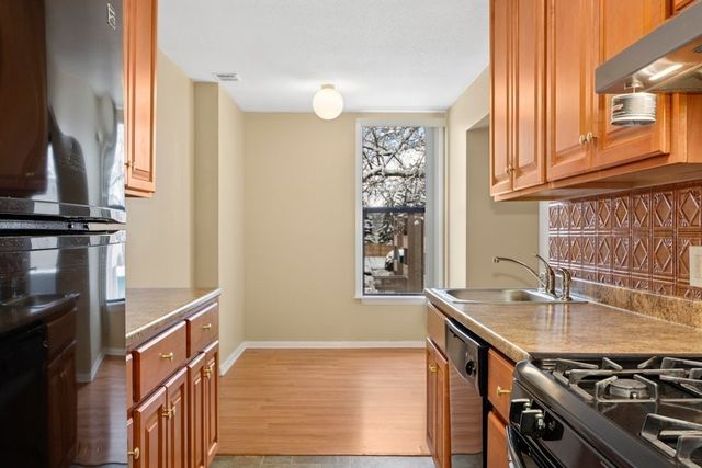 18 Shrewsbury Green Dr I, Shrewsbury, MA 01545