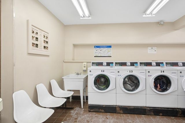 18 Shrewsbury Green Dr I, Shrewsbury, MA 01545