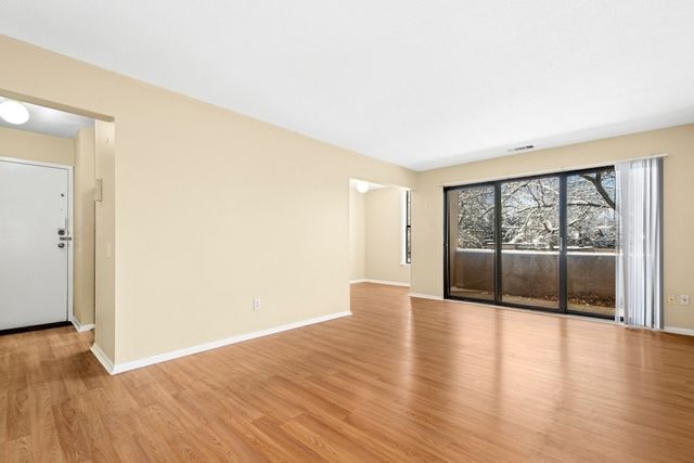 18 Shrewsbury Green Dr I, Shrewsbury, MA 01545