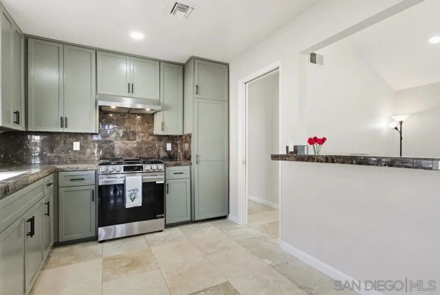 17440 Plaza Cerado 71, San Diego, CA 92128