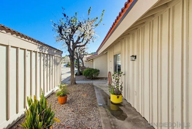 17440 Plaza Cerado 71, San Diego, CA 92128