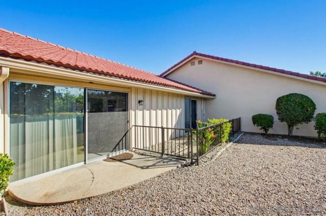 17440 Plaza Cerado 71, San Diego, CA 92128
