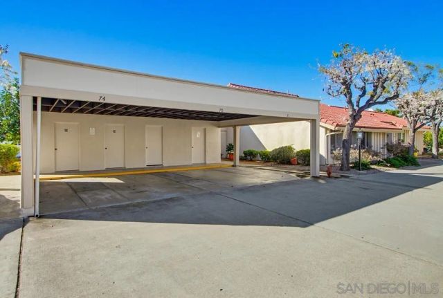 17440 Plaza Cerado 71, San Diego, CA 92128