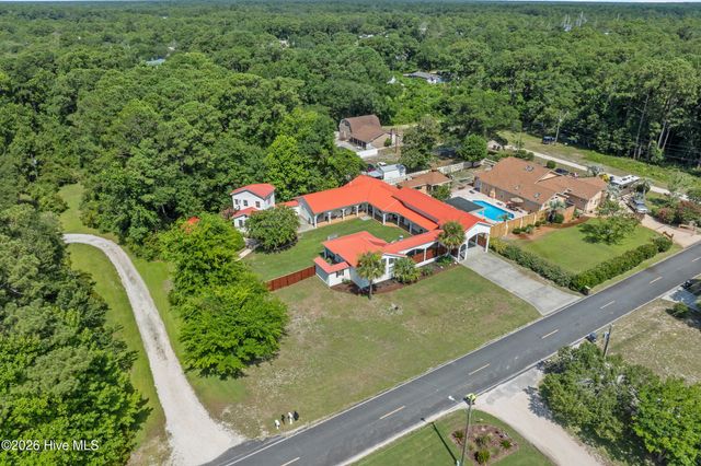 2769 Craven Street SW, Supply, NC 28462