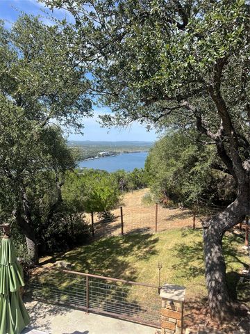400 N Ronay DR, Spicewood, TX 78669
