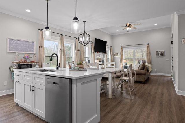 3914 Dogwood Valley Road, Tunnel Hill, GA 30755