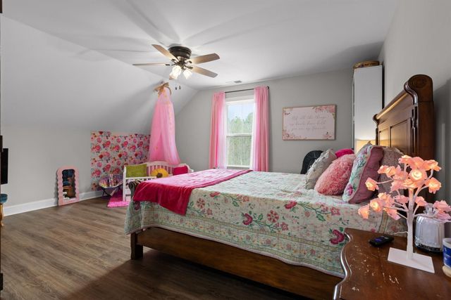 3914 Dogwood Valley Road, Tunnel Hill, GA 30755