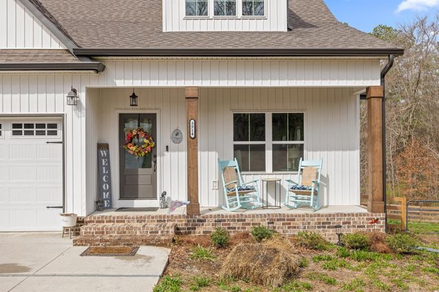 3914 Dogwood Valley Road, Tunnel Hill, GA 30755
