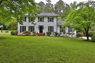 1853 Windcrest Drive SW, Lilburn, GA 30047